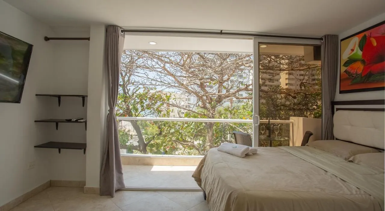 Hollywood Beach Suite Cartagena  2*,