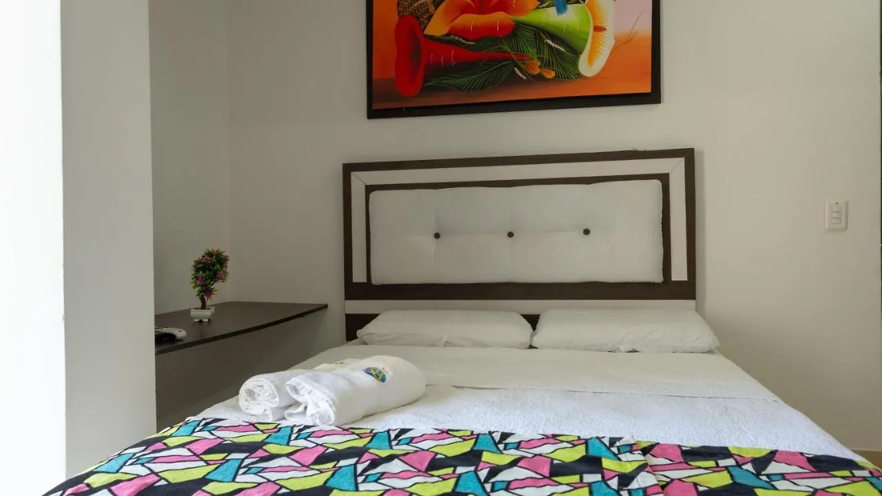 Aparthotel Hollywood Beach Suite Cartagena